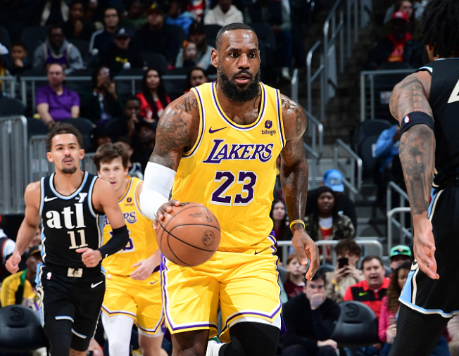 威廉姆斯完胜红牛二队，拉塞尔关键制胜的简单介绍