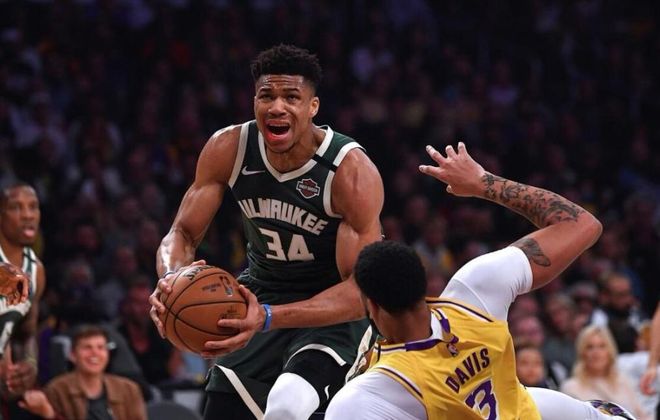 新疆队鏖战爵士,字母哥关键制胜 新疆队鏖战爵士,字母哥关键制胜